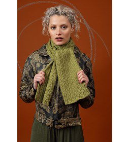 Dames sjaal Virginia gemaakt van Lang Yarns Baby alpaca