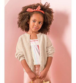 Meisjesvest gemaakt van Phildar Phil Baby doll