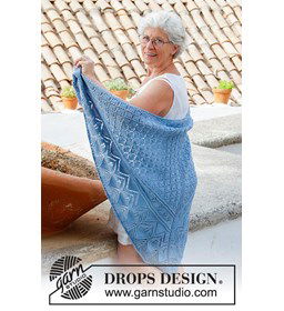 Omslagdoek gemaakt van Drops Merino extra fine