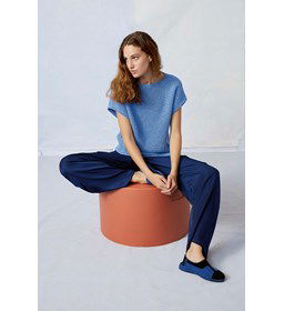 Damesshirt met korte aangebreide mouwen