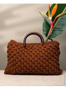 Haakpatroon tas in noppenpatroon gemaakt van Lana Grossa The Tube