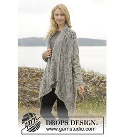 Gebreid vest in ribbelsteek gemaakt van Drops Kid Silk