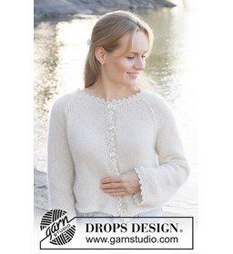 White Cascade Cardigan gemaakt van Drops Alpaca