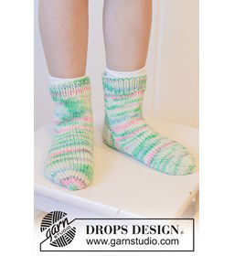 Watermelon Socks gemaakt van DROPS Fiesta