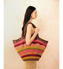 Wijd uitlopende strandtas gemaakt van Phildar Phil Coton 3