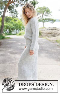 Soft Horizon Skirt