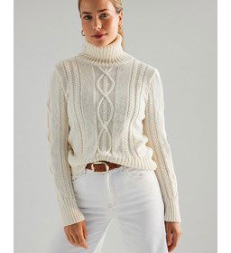 Pullover met kabelpatroon gemaakt van Phildar Phil merinos 3,5