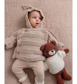 Babyjasje met capichon gemaakt van Phildar Phil Partner 6