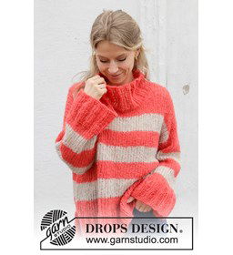 Wijde damestrui met brede boordern gemaakt van Drops Brushed Alpaca Silk