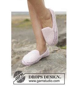 Sloffen gemaakt van Drops Snow - Eskimo