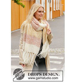 Gebreide sjaal met franjes gemaakt van Rondbreinaald nr 8