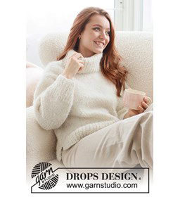 Damestrui met hoge opstaande halsboord gemaakt van Breinaalden zonder knop