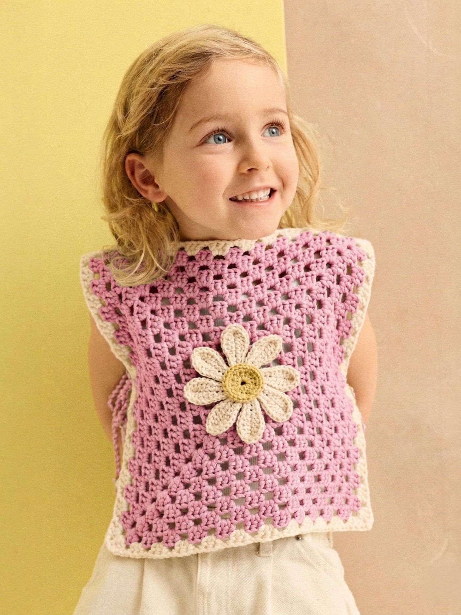 Haakpatroon vierkante kinderponcho ....