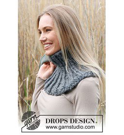 Dikke halswarmer gemaakt van Drops Polaris