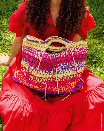 vrolijk gekleurde tas