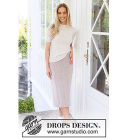 Lange damesrok met verticale lijnen gemaakt van Rondbreinaald nr 4,5