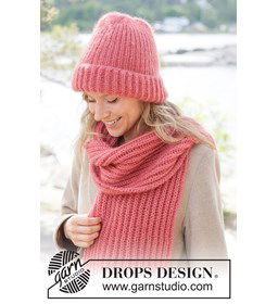 Fluffy gebreide muts en sjaal in Engelse patentsteek gemaakt van Rondbreinaald nr 5