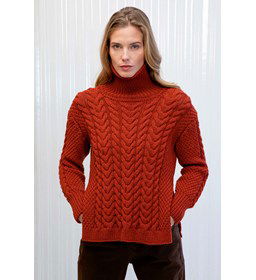 Damestrui op hoog opstaande halsboord gemaakt van Lang Yarns Merino 70 en color