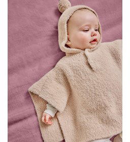 Babycape gemaakt van Phildar Phil Romance