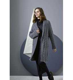 Vest gemaakt van Lang Yarns Malou Light uni en color