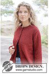 Breipatroon Spiced Cranberry cardigan van andere kant