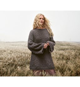 boucle tuniek gemaakt van Lana Grossa Orsetta