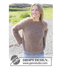 damestrui met raglan en kabels gemaakt van Drops Melody