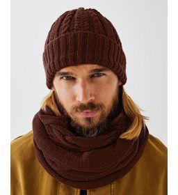 Herenmuts of damesmuts Joan gemaakt van Phildar Phil Caresse