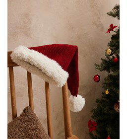 Kerstmuts Noel gemaakt van Handwerk accesoires