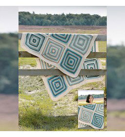 Deken in gehaakte blokken gemaakt van Scheepjes Stone Wash XL en XL Minerals