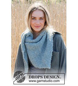 Driehoekige omslagdoek gemaakt van Rondbreinaald nr 9