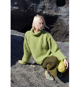 Damestrui Lush Oasis met hoge col gemaakt van Lang Yarns Desire