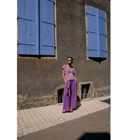 Mouwloze trio met lage V-hals gemaakt van Lang Yarns Lisboa