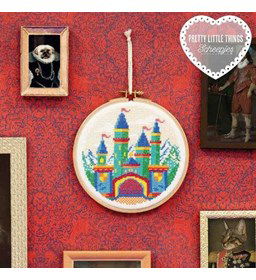Borduurring met kasteel gemaakt van DMC borduurgaren 11