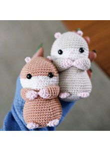 Amigurumi hamsters