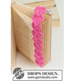 Cupid's Bookmark gemaakt van DROPS Fiesta