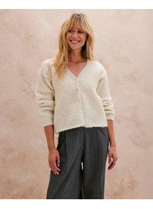 Damesvest met knoopsluiting