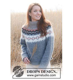 Damestrui met veelkleurig patroon en hoge kraag gemaakt van Drops Air