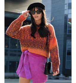 Korte wijde damestrui