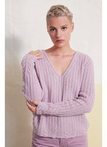 Damestrui met verassende kabels