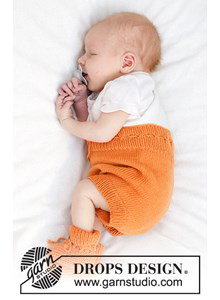 Breipatroon kort babybroekje gemaakt van Drops Baby Merino