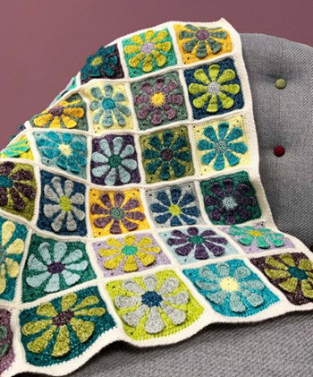 Retro Daisy Baby Blanket