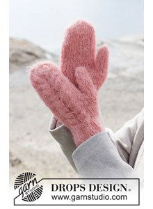 Coral Whisper Mittens