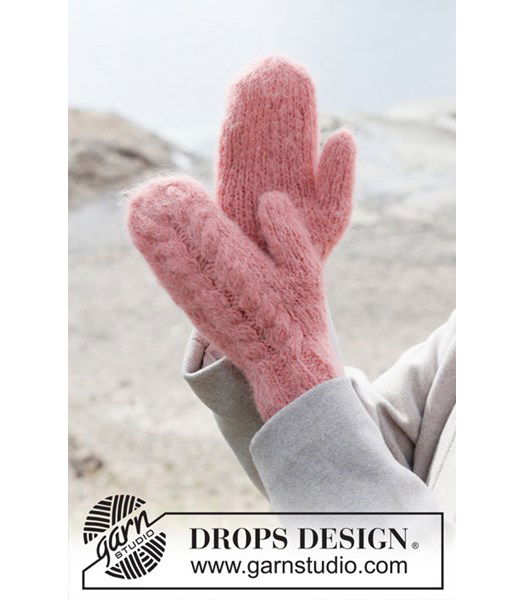 Breipatroon Coral Whisper Mittens