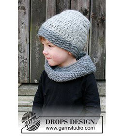 Muts en halswarmer gemaakt van Drops Snow - Eskimo