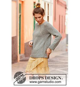 Dames trui gemaakt van DROPS Sky