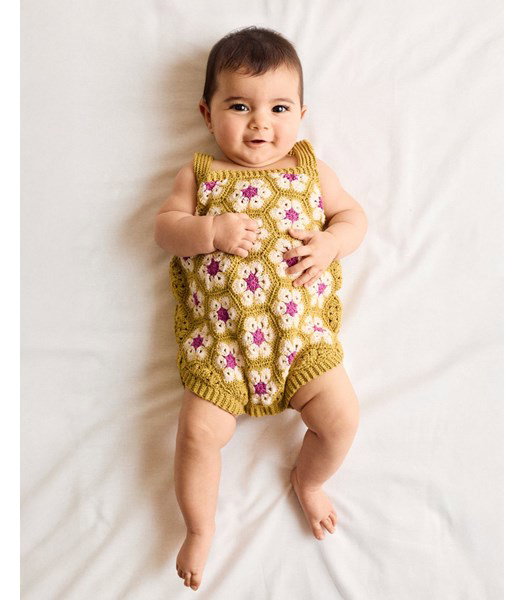 Haakpatroon speelpakje thya met smalle schouderbandjes