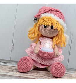 Pop Engel Evi met kaarsje en muts. gemaakt van Durable Teddy