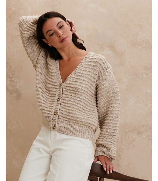 Breipatroon Damesvest met ribbels en knoopsluiting