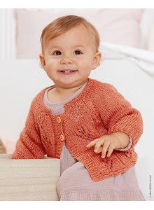 Babyvest met wijde  ronde hals